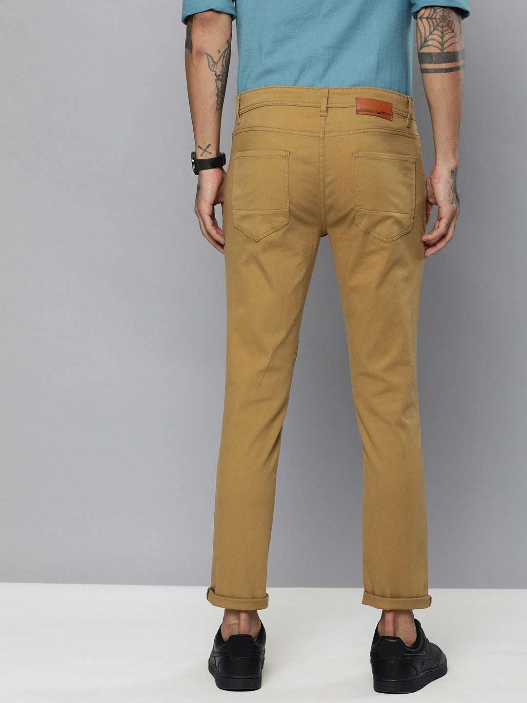 Shop Men Chino Online.