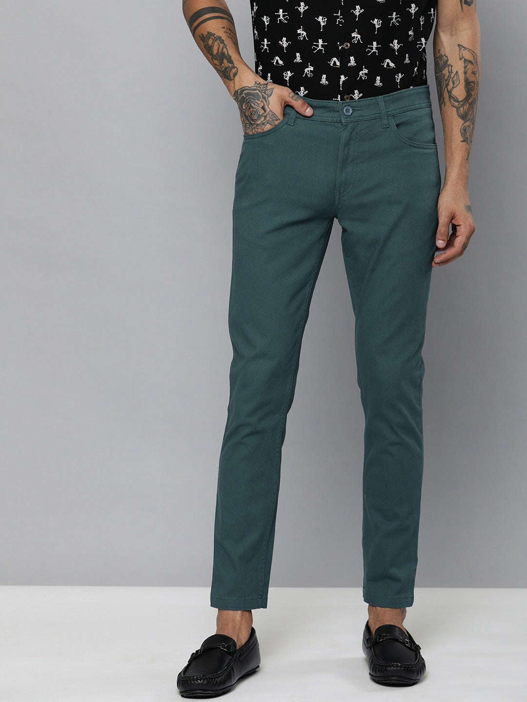 Shop Men Chino Online.