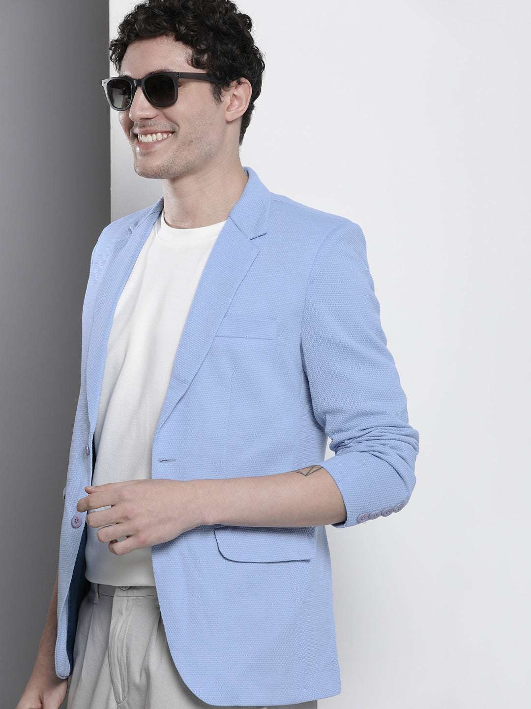 Shop Men Casual Blazer Online.