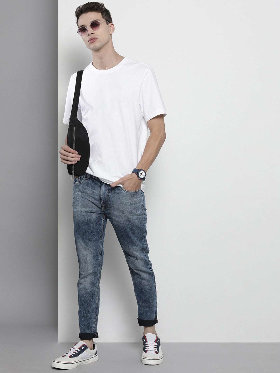 Shop Men Jeans Denim Online.