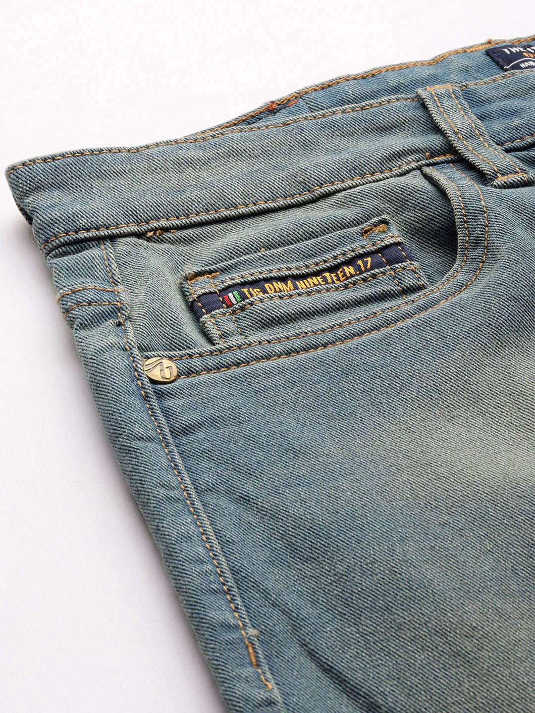 Shop Men Blue Jeans Online.