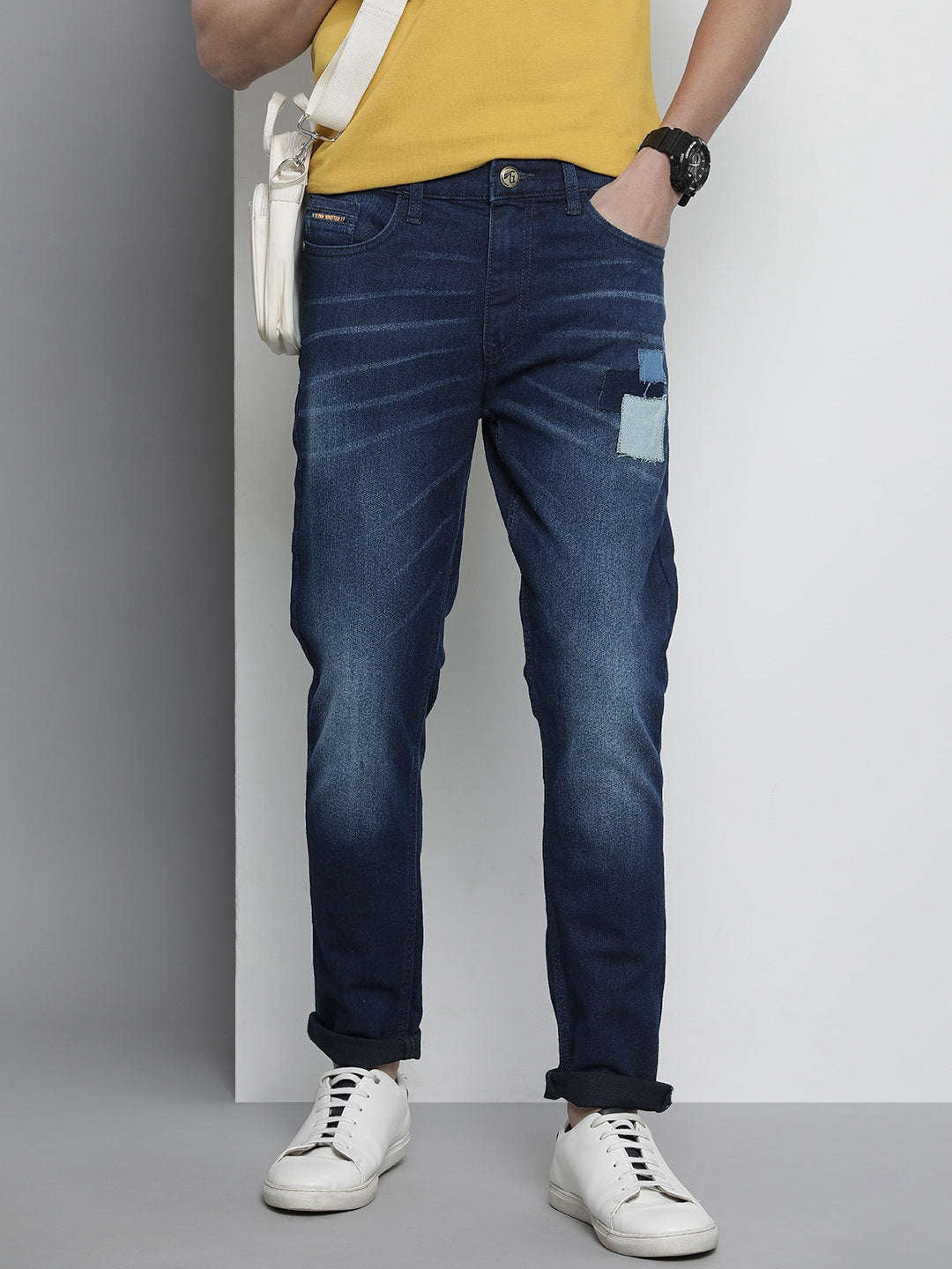 Shop Men Blue Jeans Online.