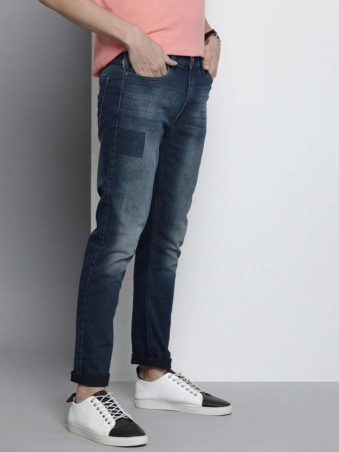 Shop Men Blue Jeans Online.