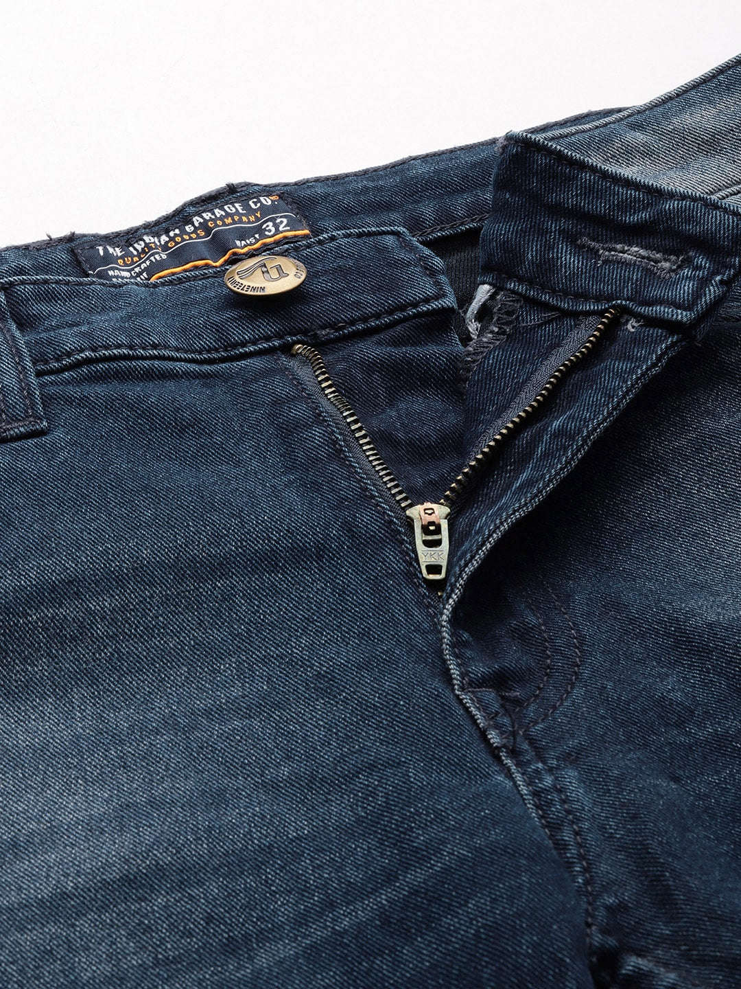 Shop Men Blue Jeans Online.