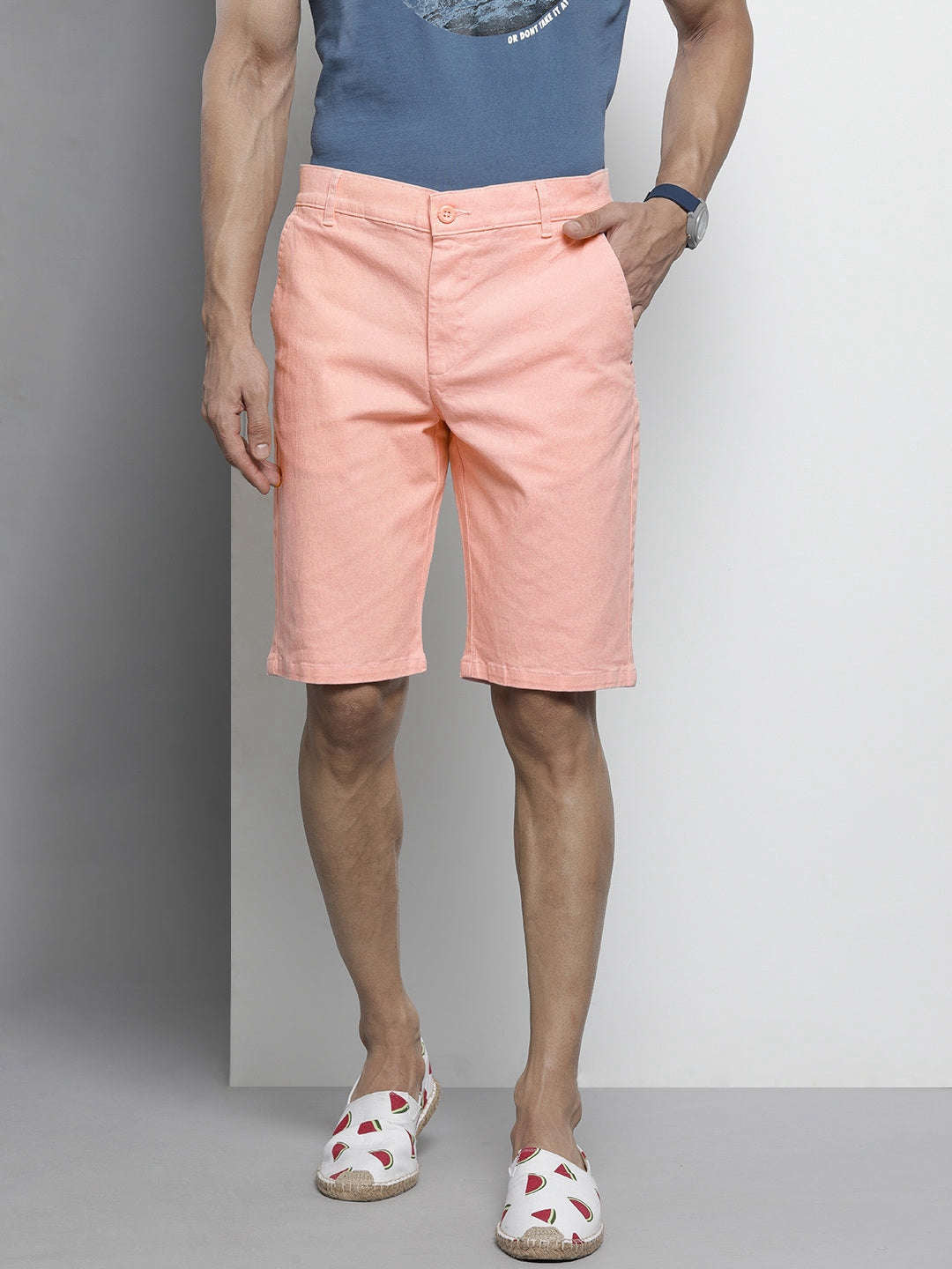 Shop Men Solid Chino Shorts Online.