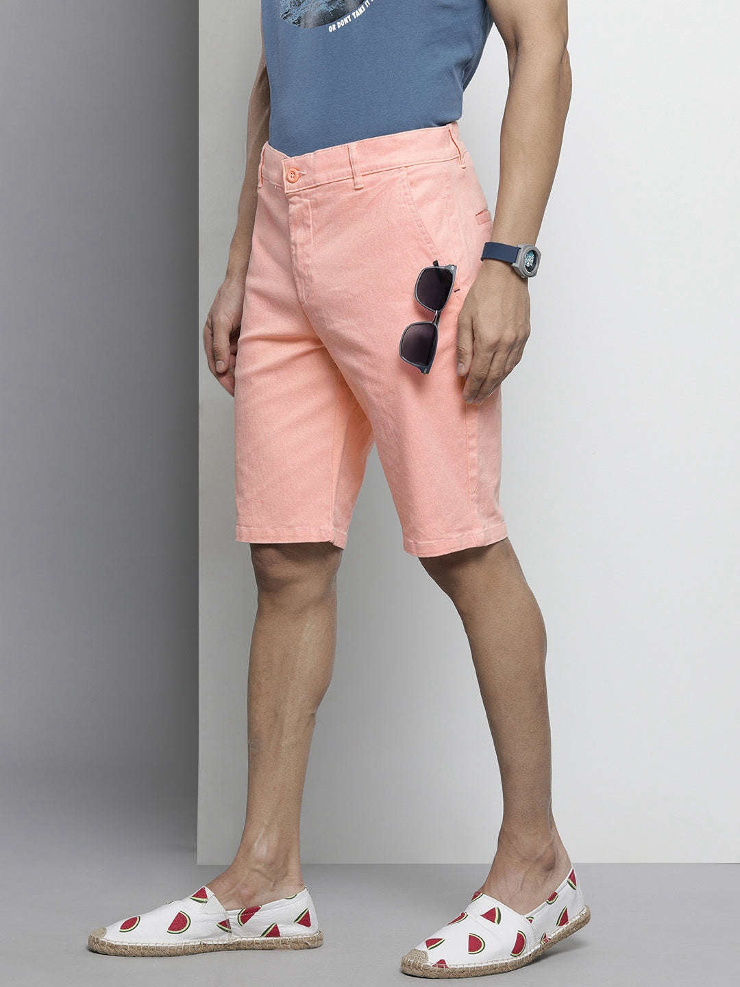 Shop Men Solid Chino Shorts Online.