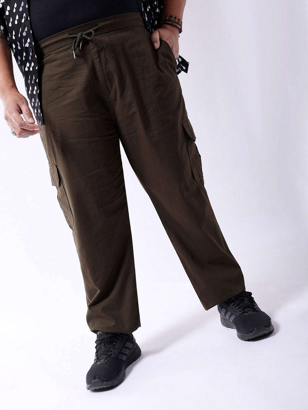 Shop Men Solid Plus Size Trouser Online.