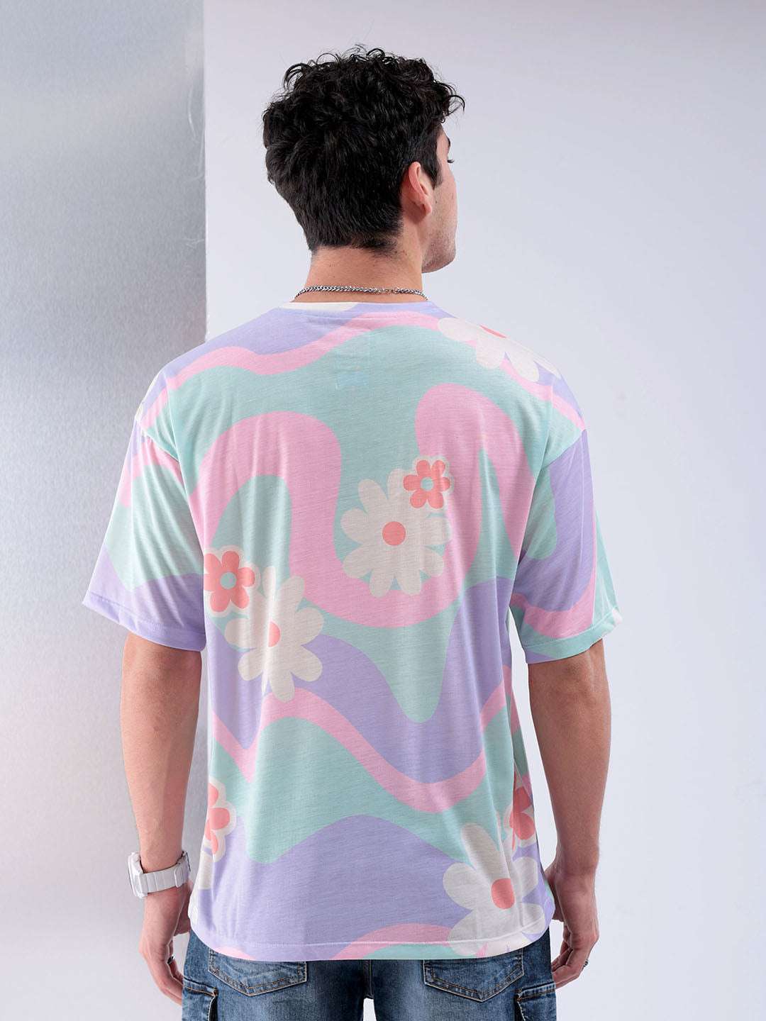 Shop Men Printed Oversized T-shirt Online.