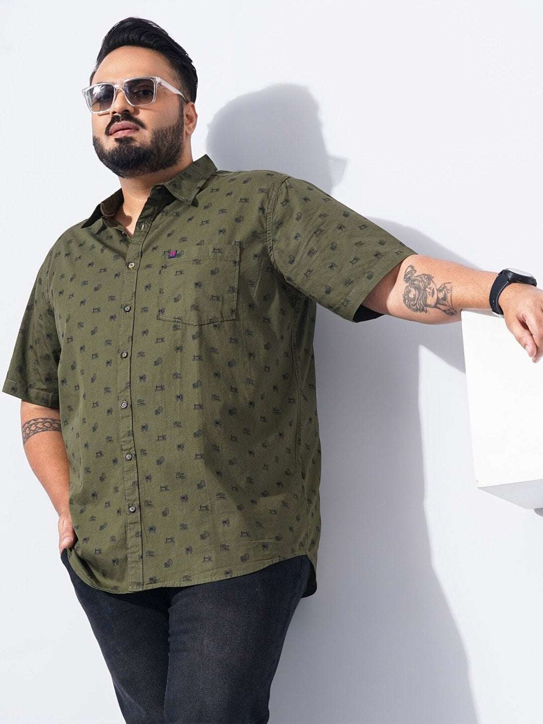 Shop Men Plus Size Floral Printed Shirt Online.