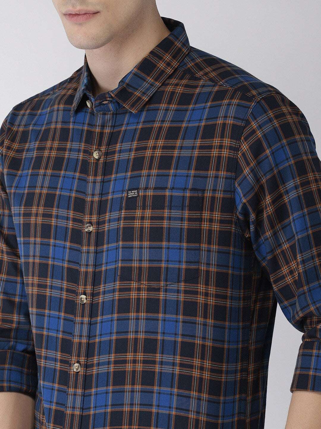 Shop Men Casual Check Shirt Online.