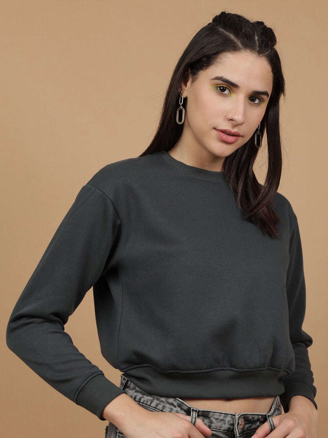 Shop Women's Solid Regular Fit Sweatshirt Online.