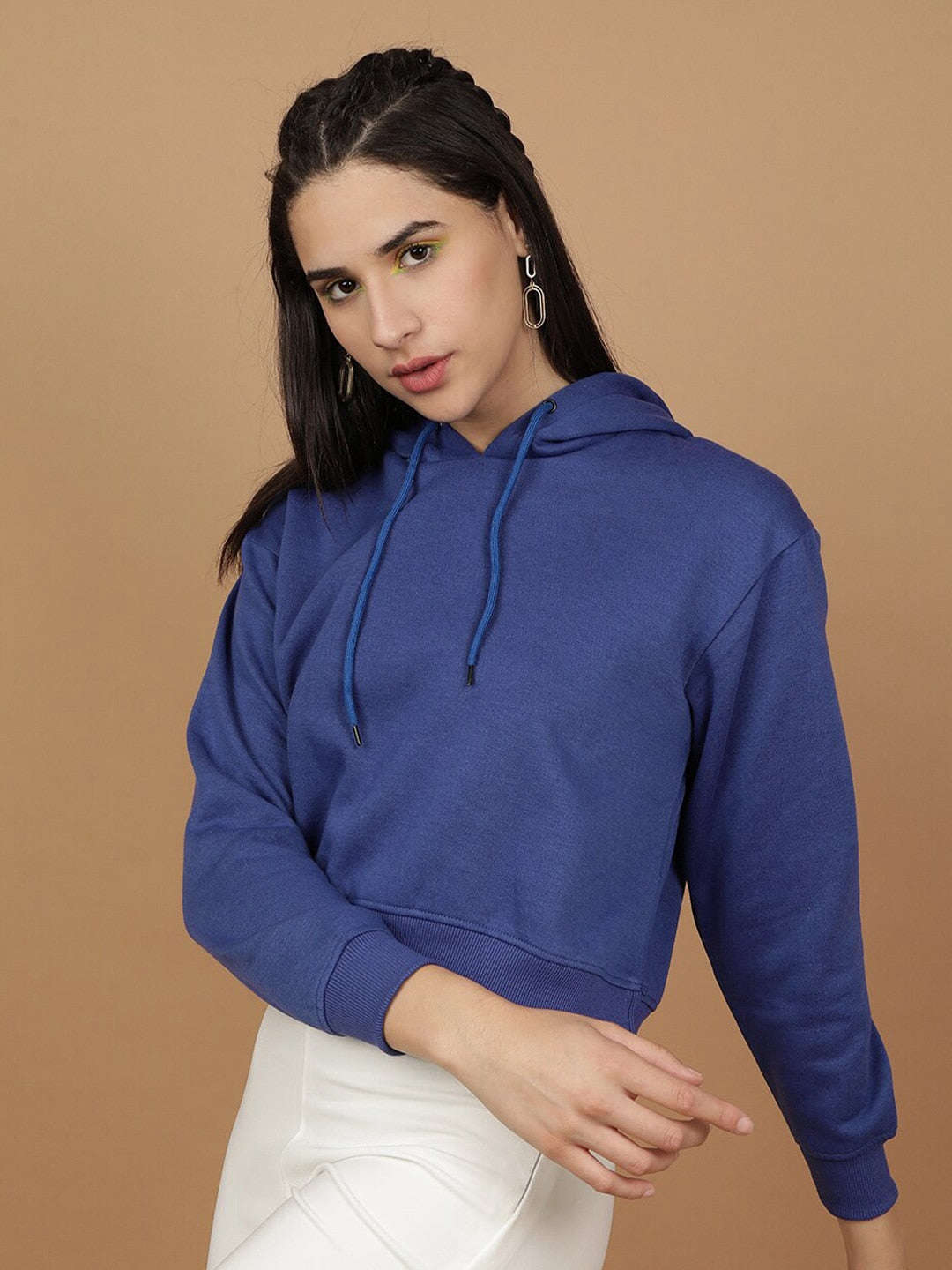 Shop Women's Solid Regular Fit Sweatshirt Online.