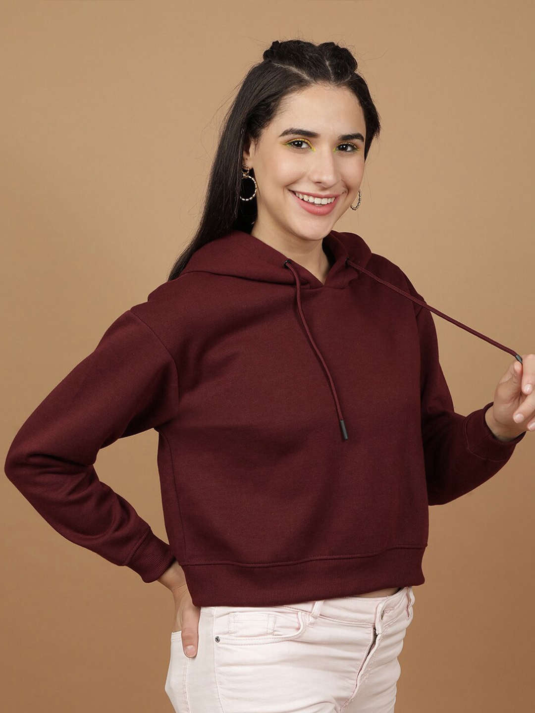 Shop Women's Solid Regular Fit Sweatshirt Online.