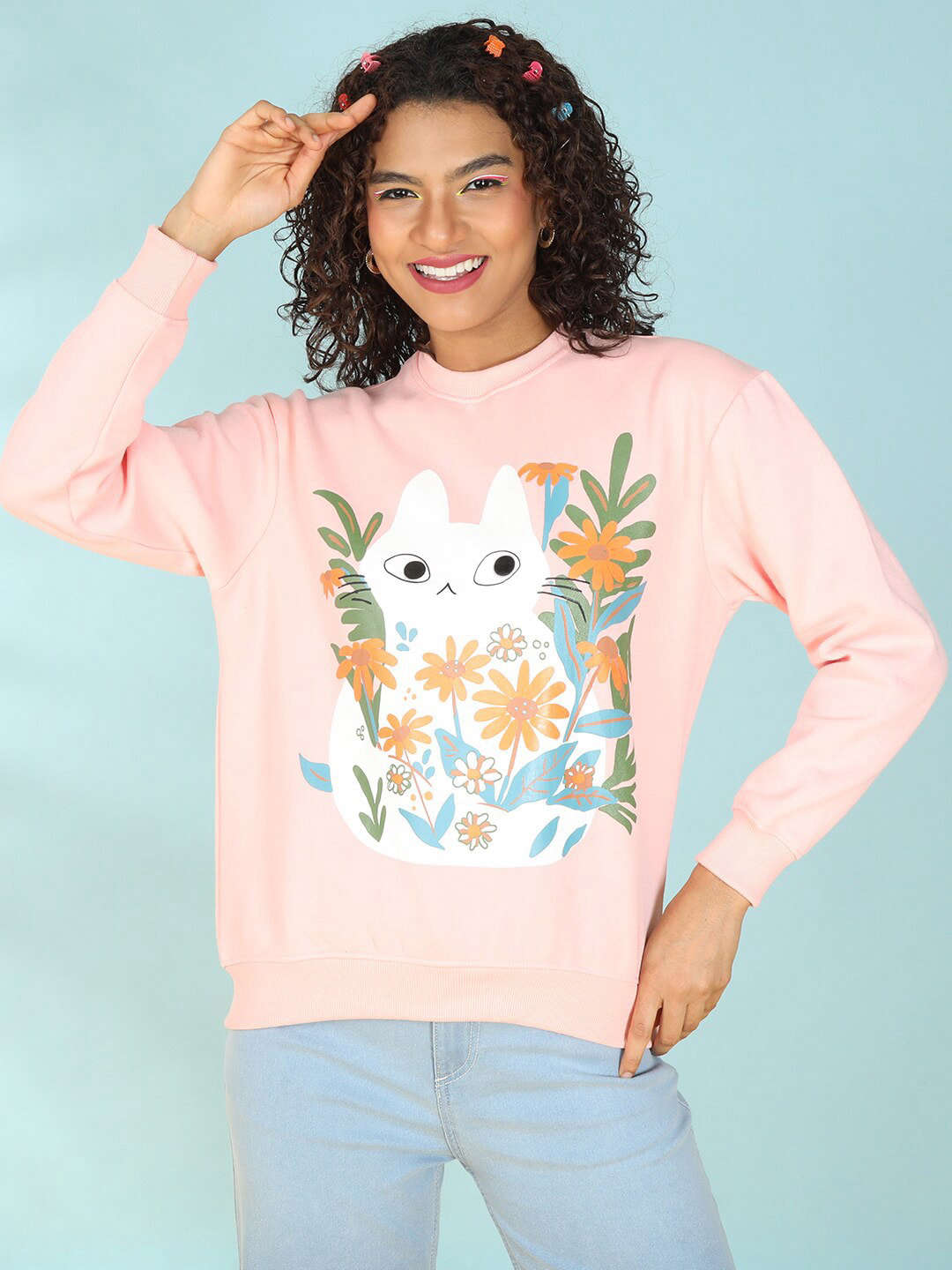 Shop Women's Printed Regular Fit Sweatshirt Online.