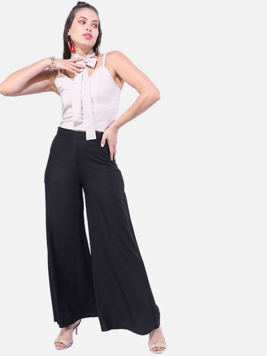 Shop Women Solid Wide Leg Pant Online.