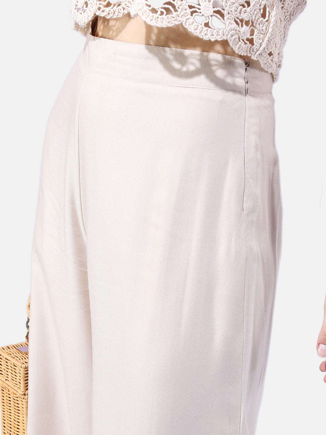 Shop Women Solid Wide Leg Pant Online.