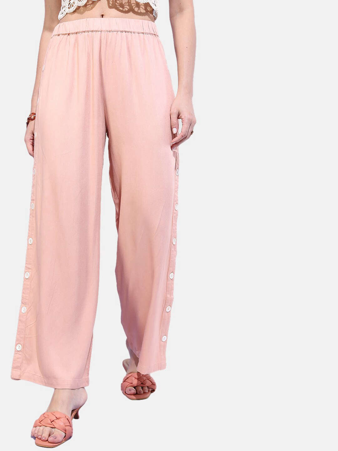 Shop Women Solid Buttoned Wide Leg Pant Online.