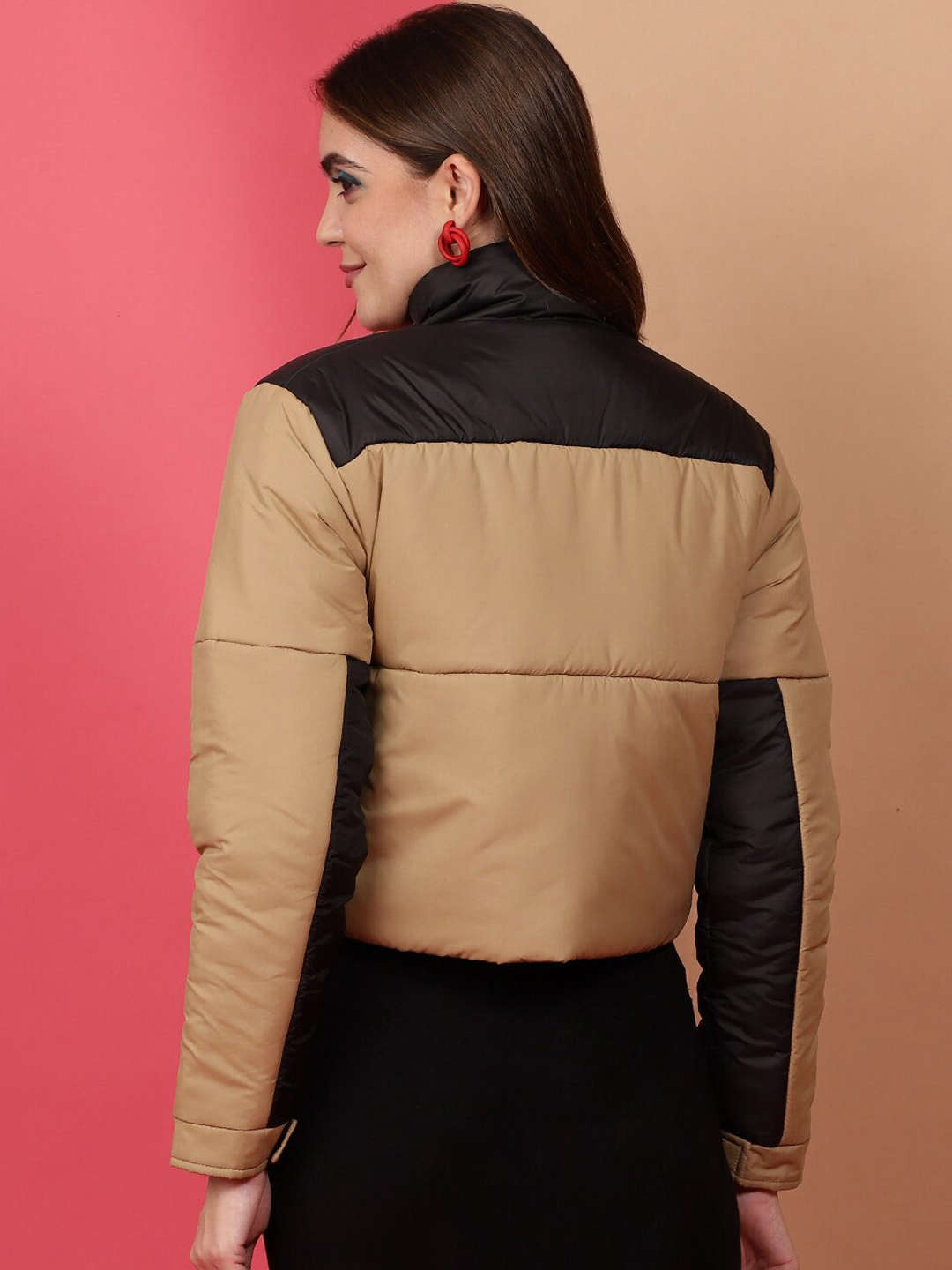 Shop Women Colorblock High Neck Jacket Online.