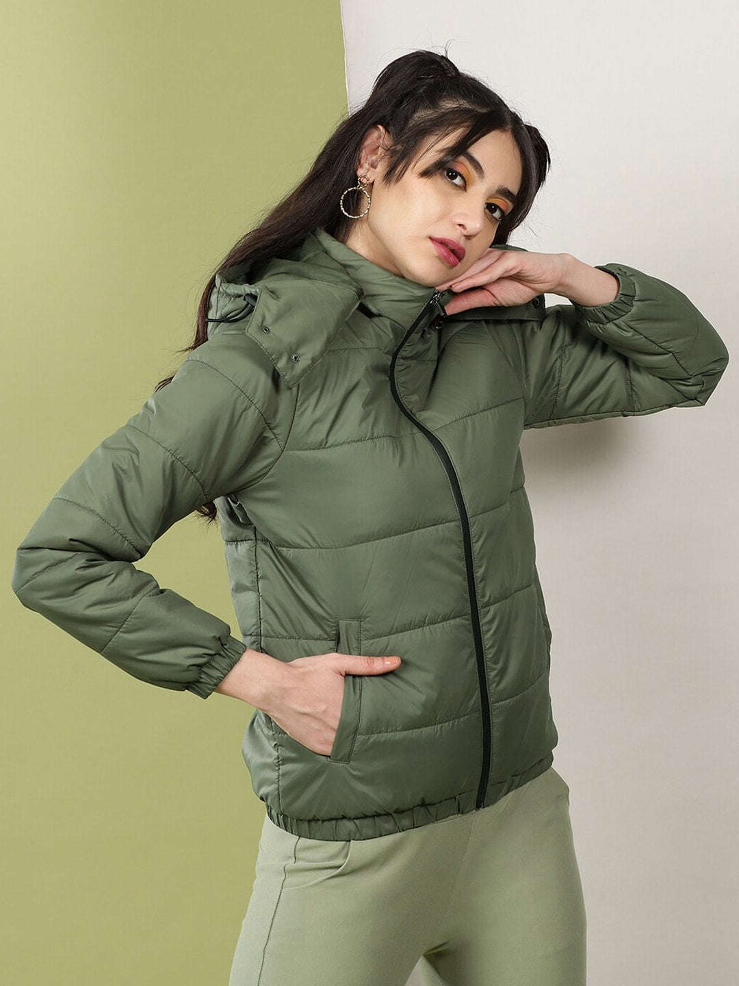 Shop Women Detachable Hood Puffer Jacket Online.