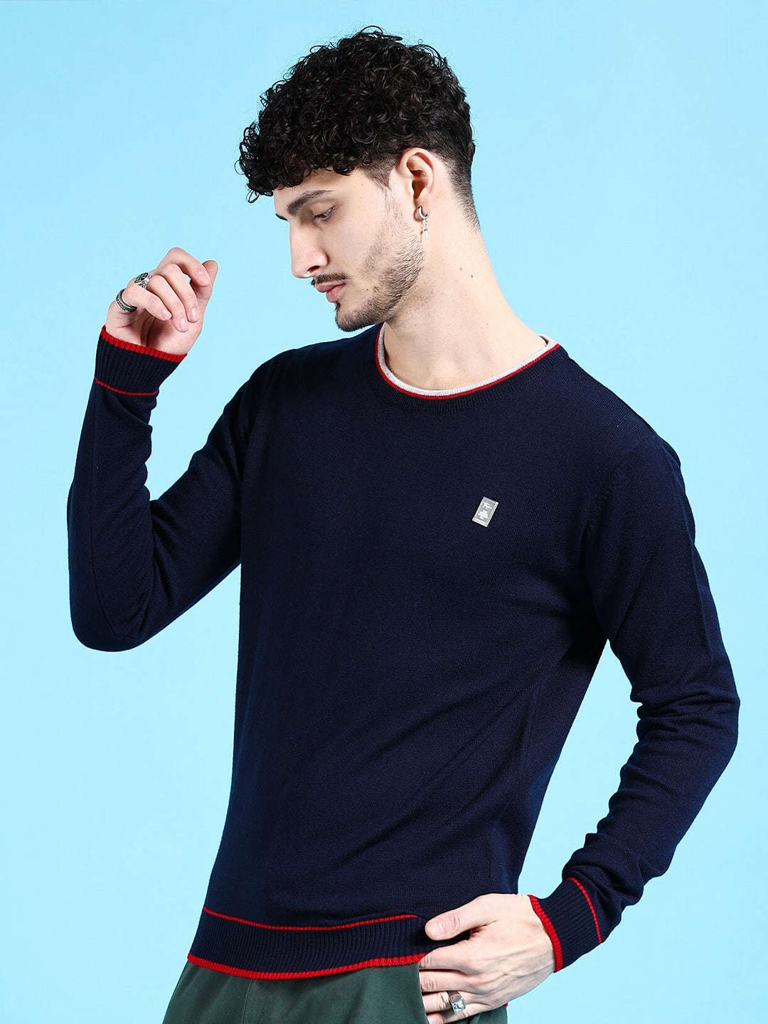 Shop Men's Solid Regular Fit Sweater Online.