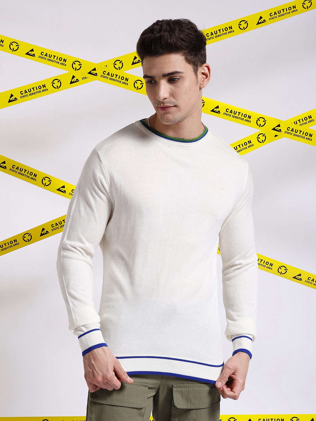 Shop Men's Solid Regular Fit Sweater Online.