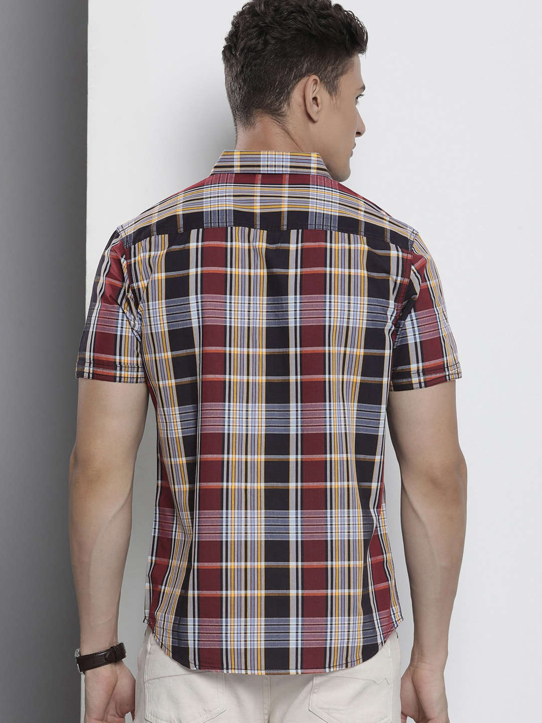 Shop Men Checked Shirt Online.