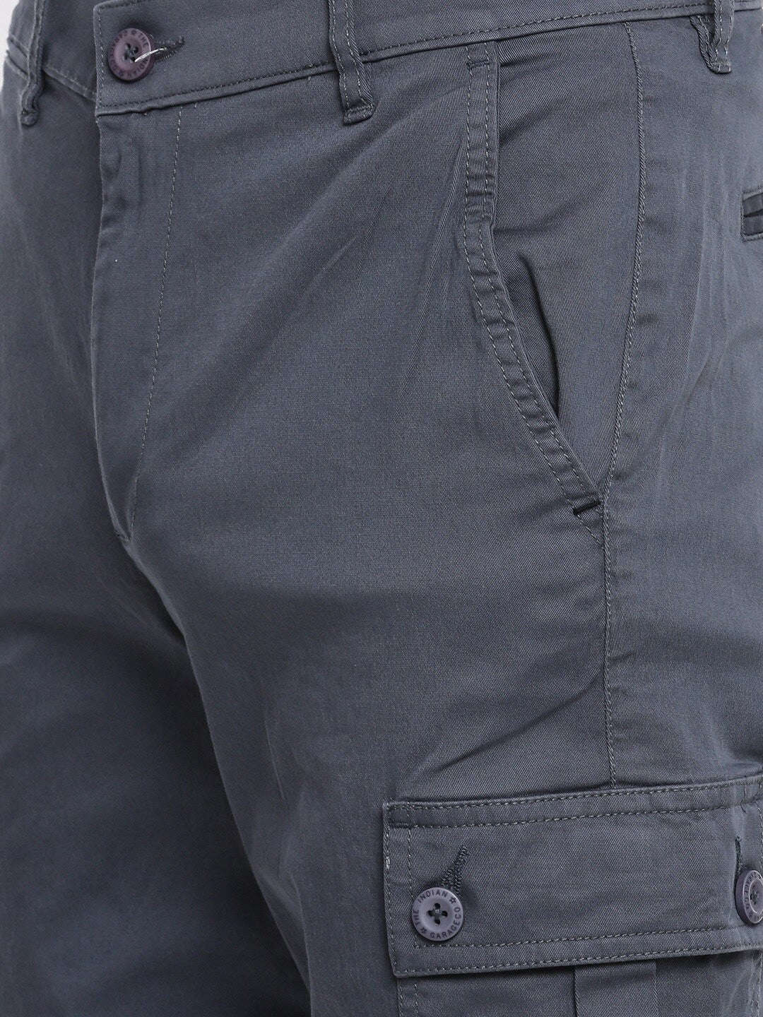 Shop Men Casual Cuffed Cargo Pant Online.