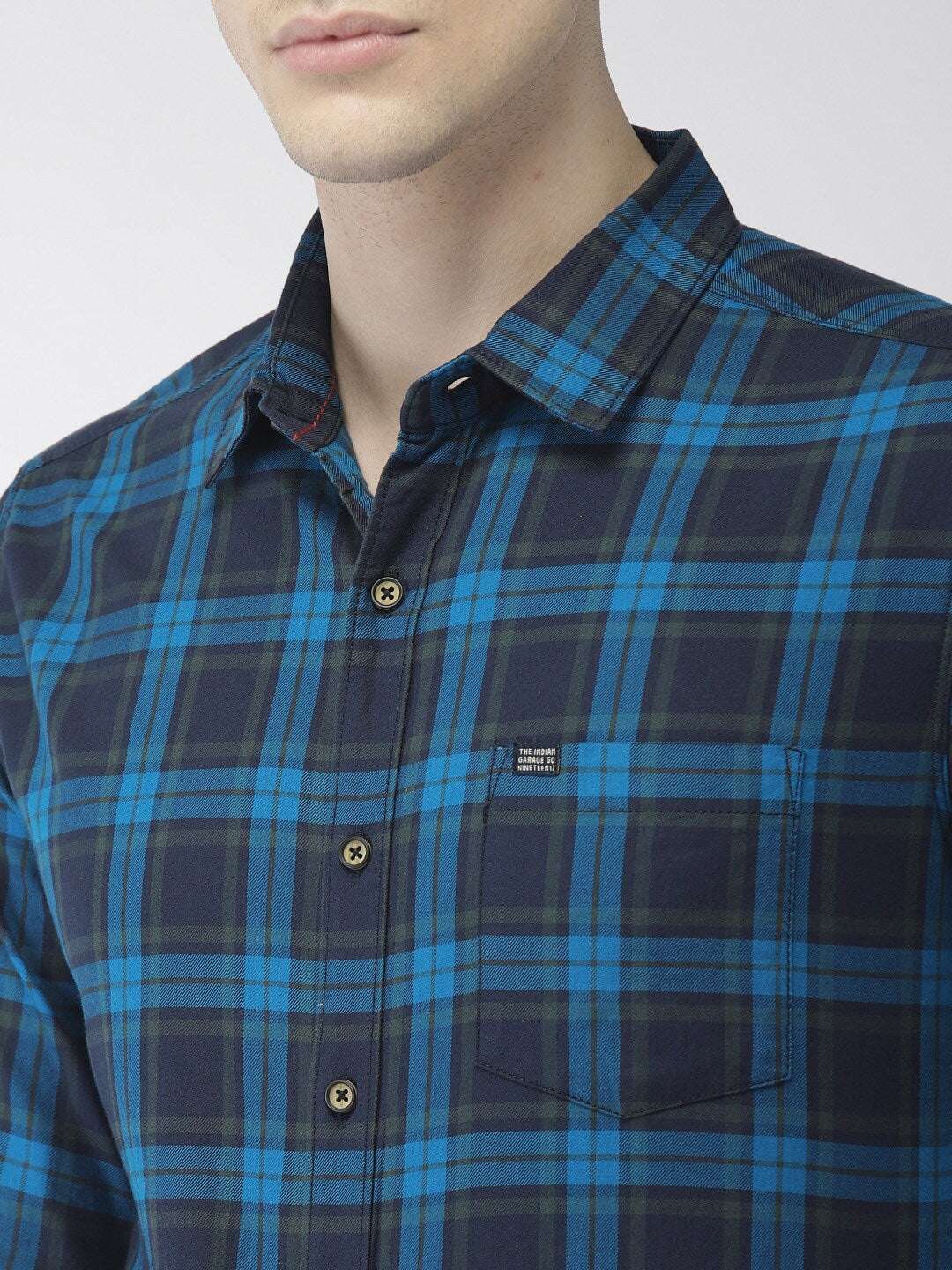 Shop Men Check Casual Shirt Online.