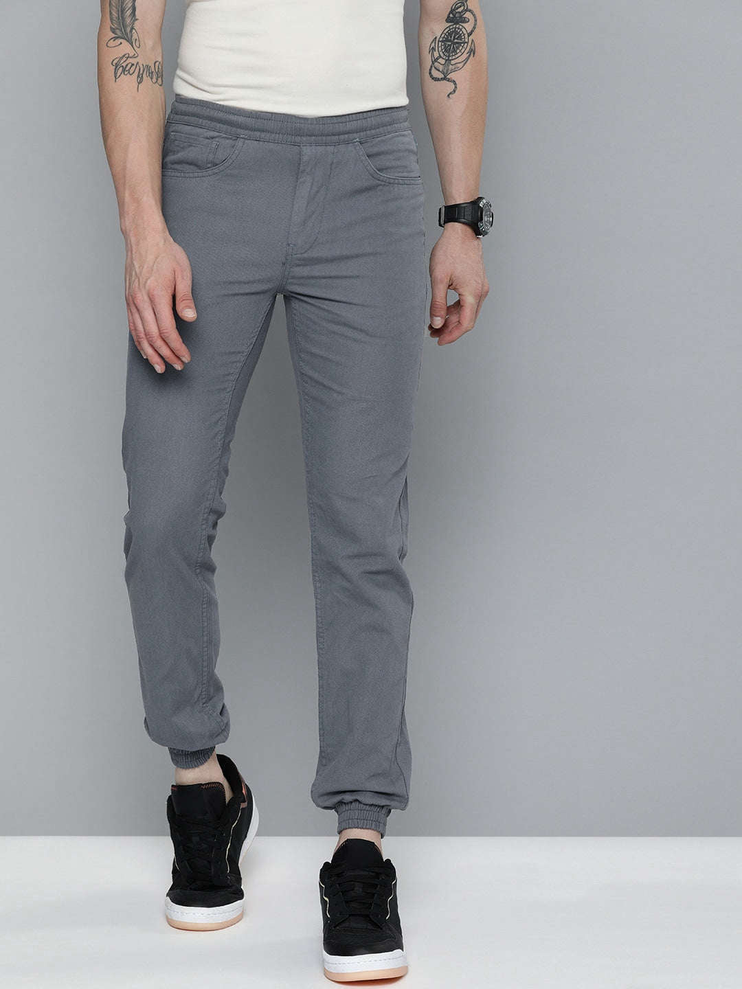 Shop Men 5 Pocket Jogger Online.