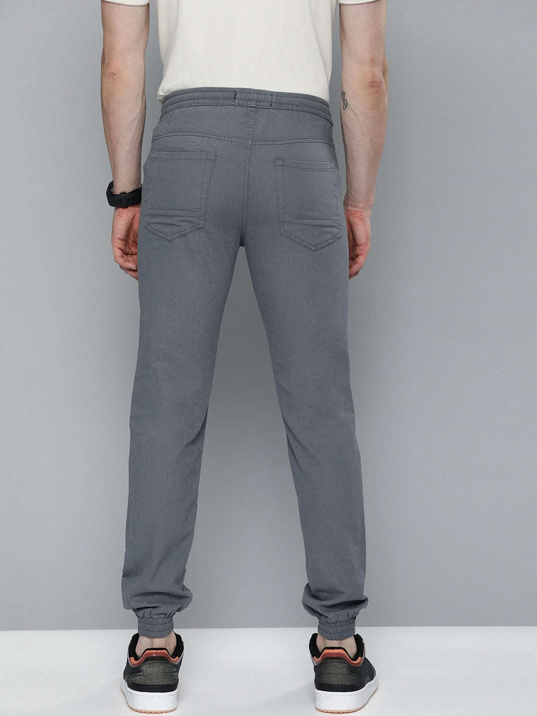 Shop Men 5 Pocket Jogger Online.