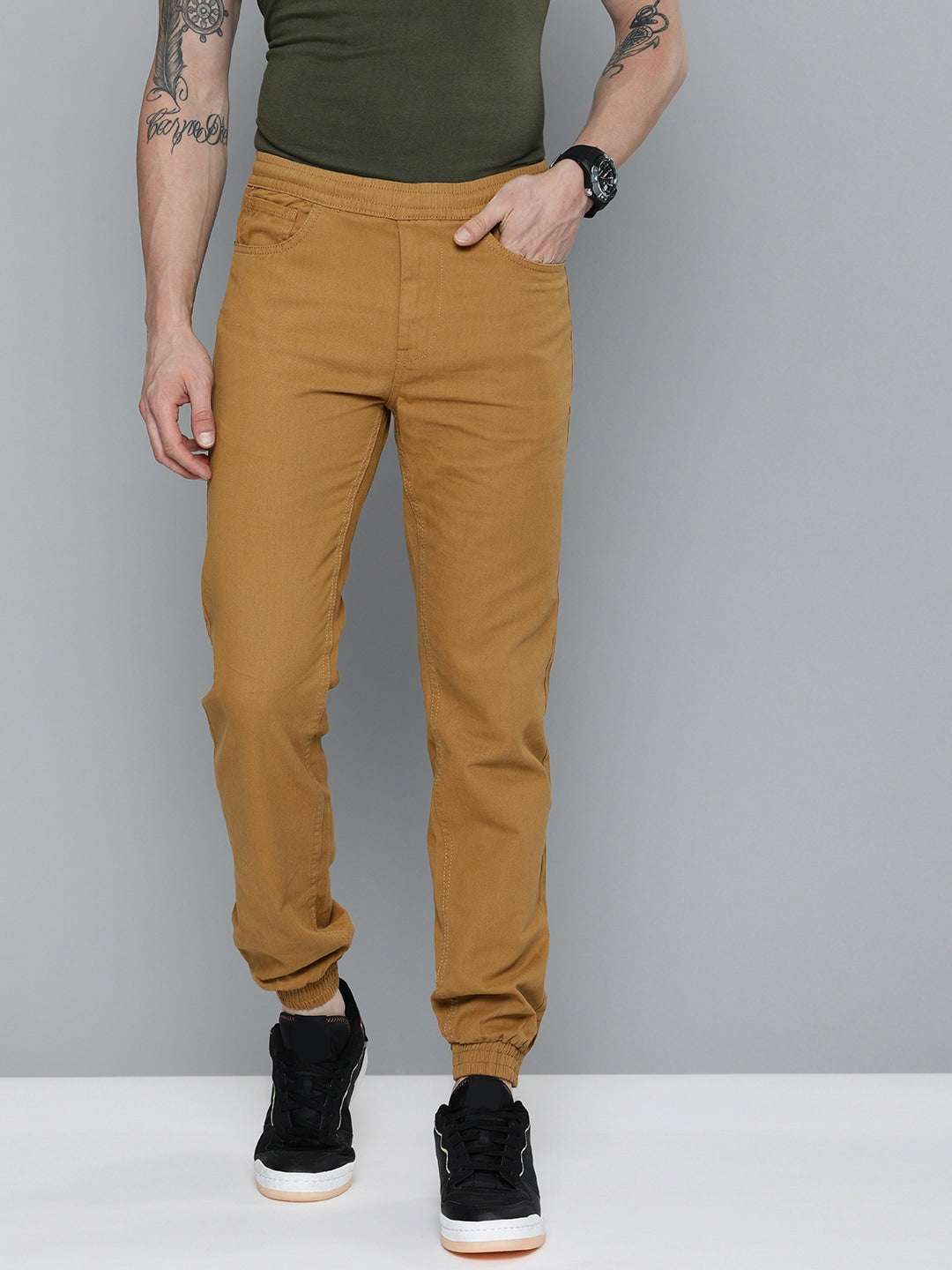 Shop Men 5 Pocket Jogger Online.