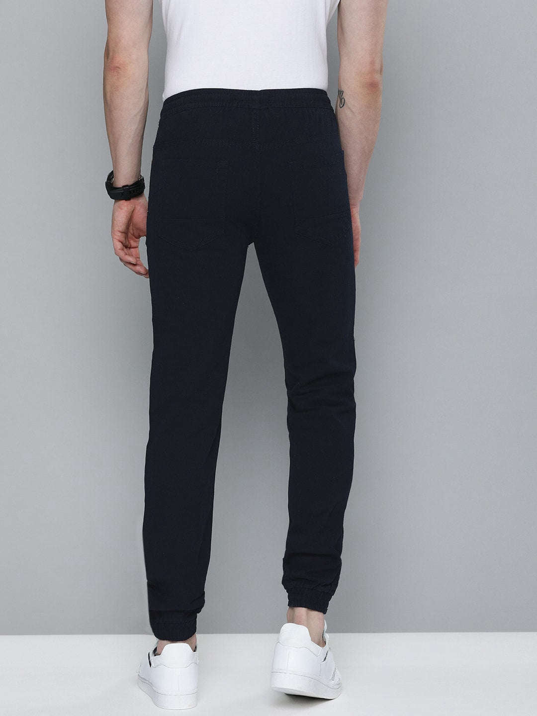 Shop Men 5 Pocket Jogger Online.