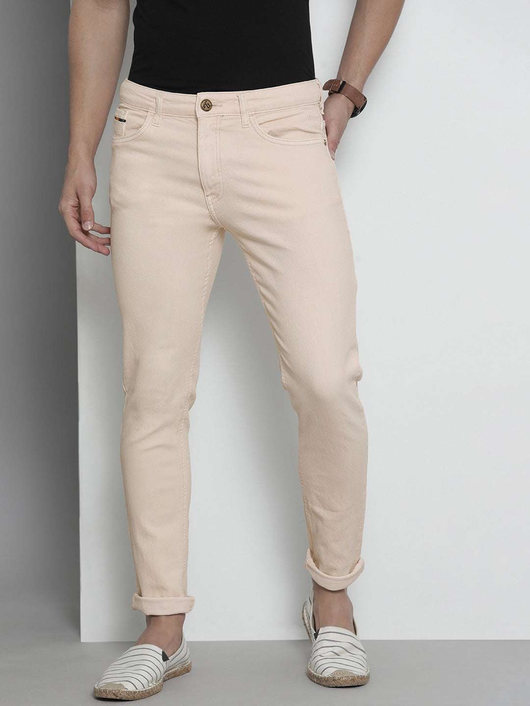 Shop Men Slim Fit Jeans Online.