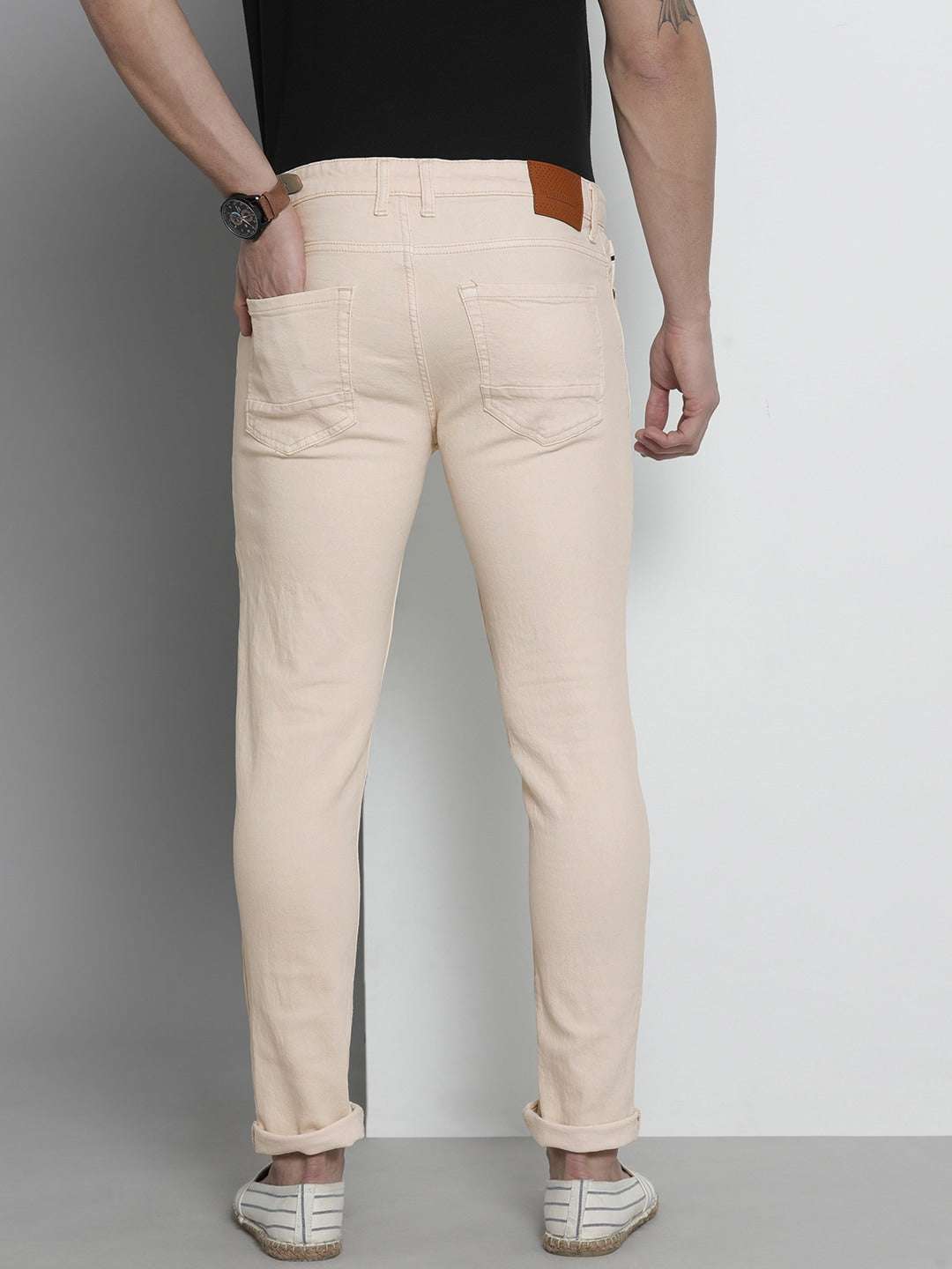 Shop Men Slim Fit Jeans Online.