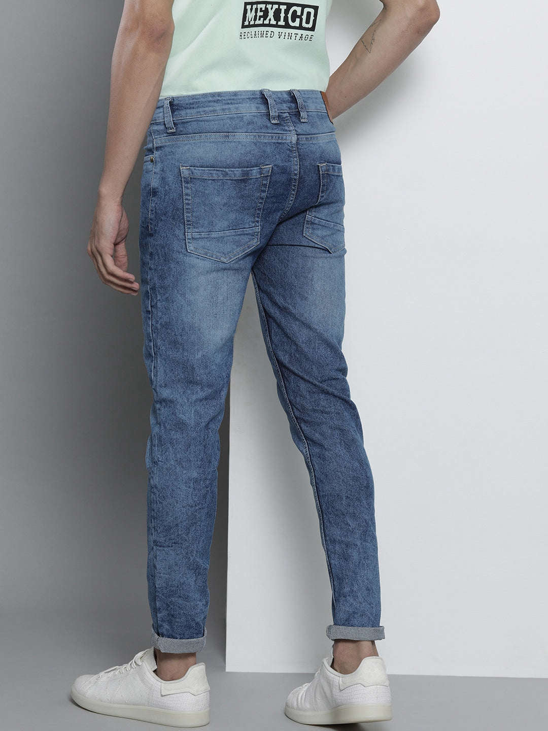 Shop Men Solid Slim Fit Jeans Online.