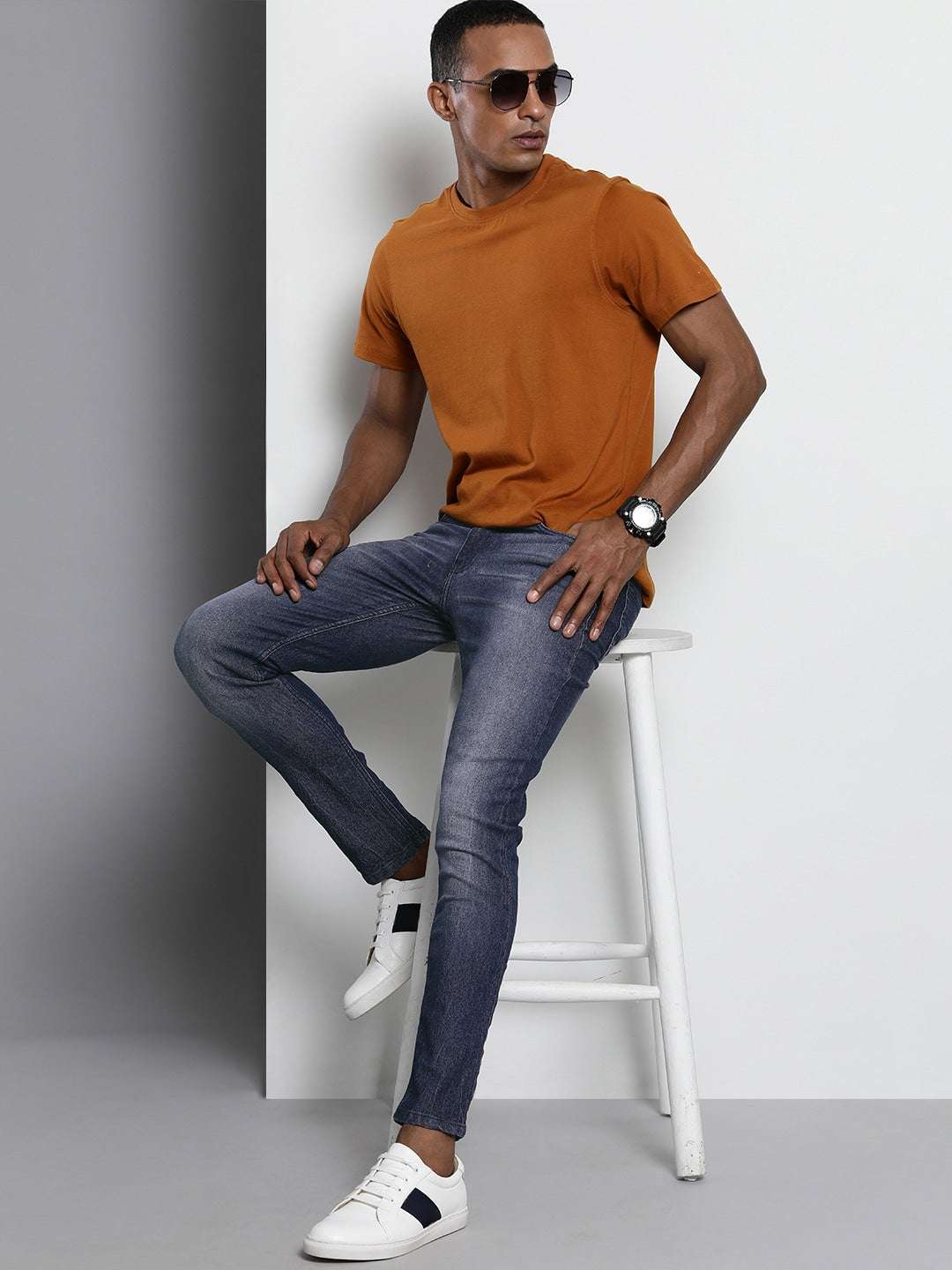 Shop Men Slim Fit Jeans Online.