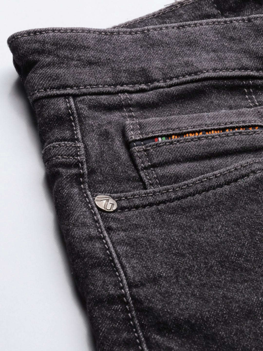 Shop Men Slim Fit Jeans Online.