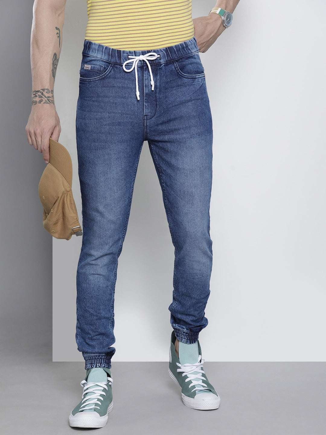 Shop Men Jogger Jeans Online.