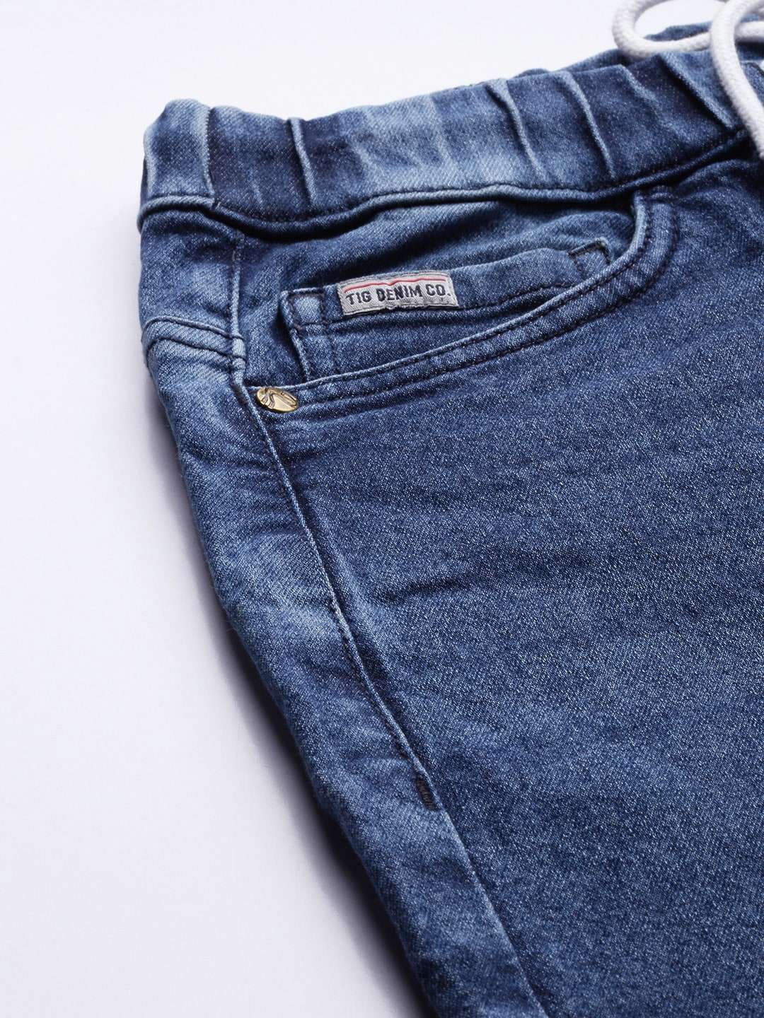 Shop Men Jogger Jeans Online.