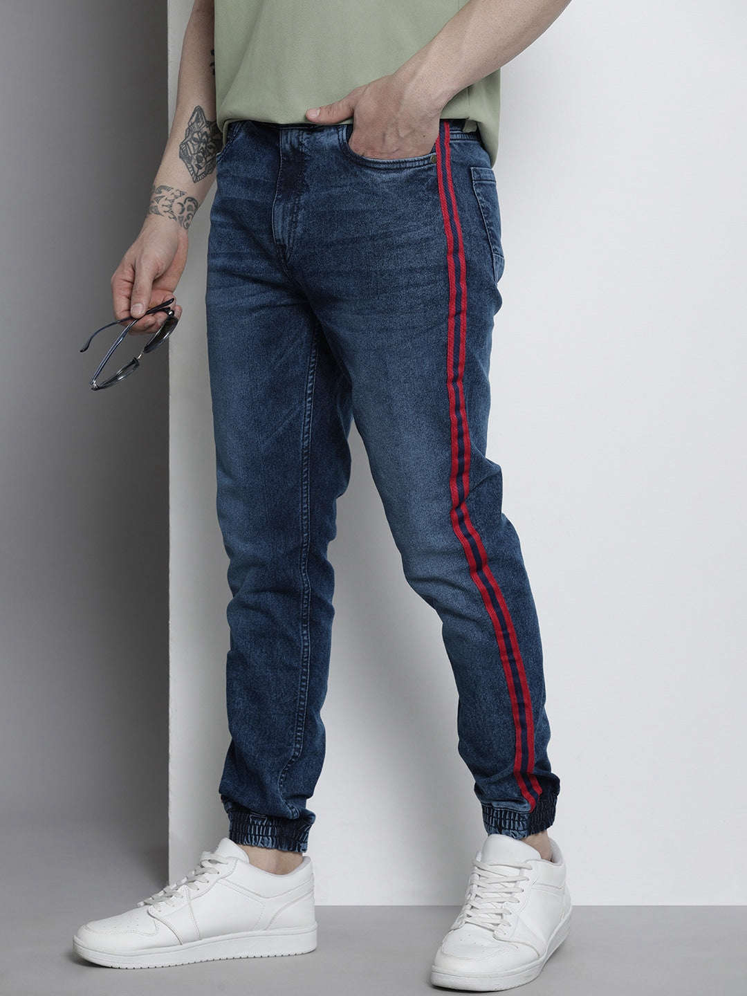 Shop Men Denim Jogger Online.