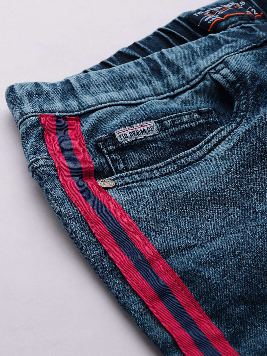 Shop Men Denim Jogger Online.