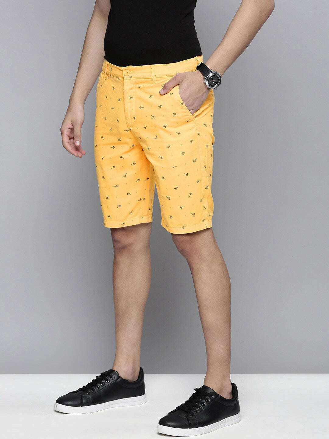 Shop Men Shorts Printed Online.