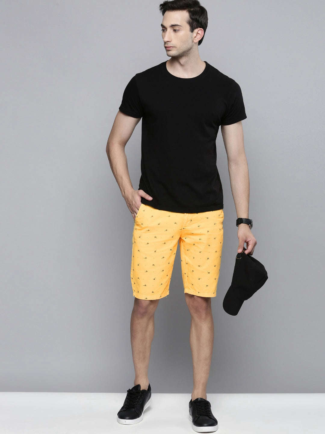 Shop Men Shorts Printed Online.