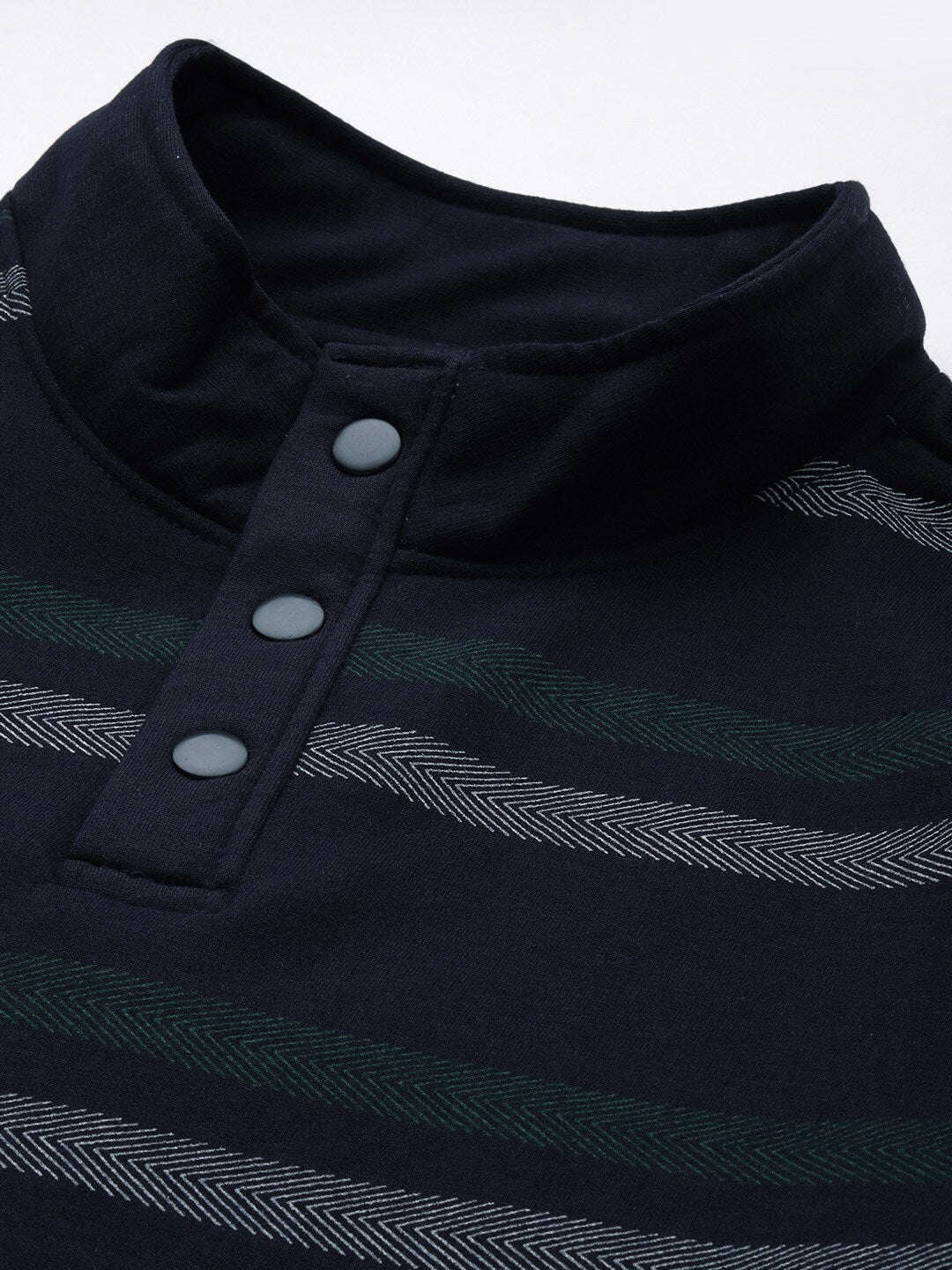 Shop Men's Striped Regular Fit Sweatshirt Online.