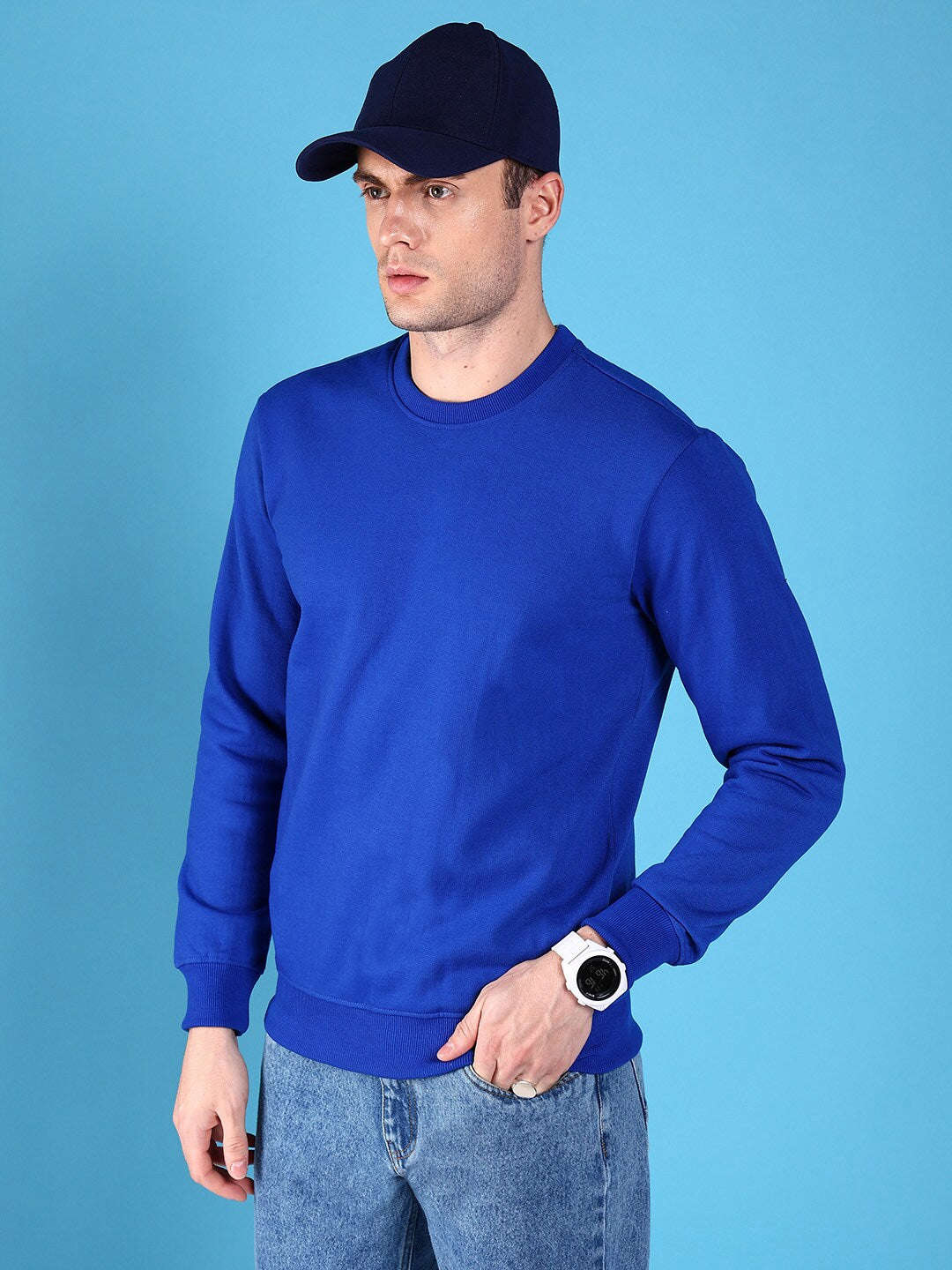 Shop Men's Solid Regular Fit Sweatshirt Online.