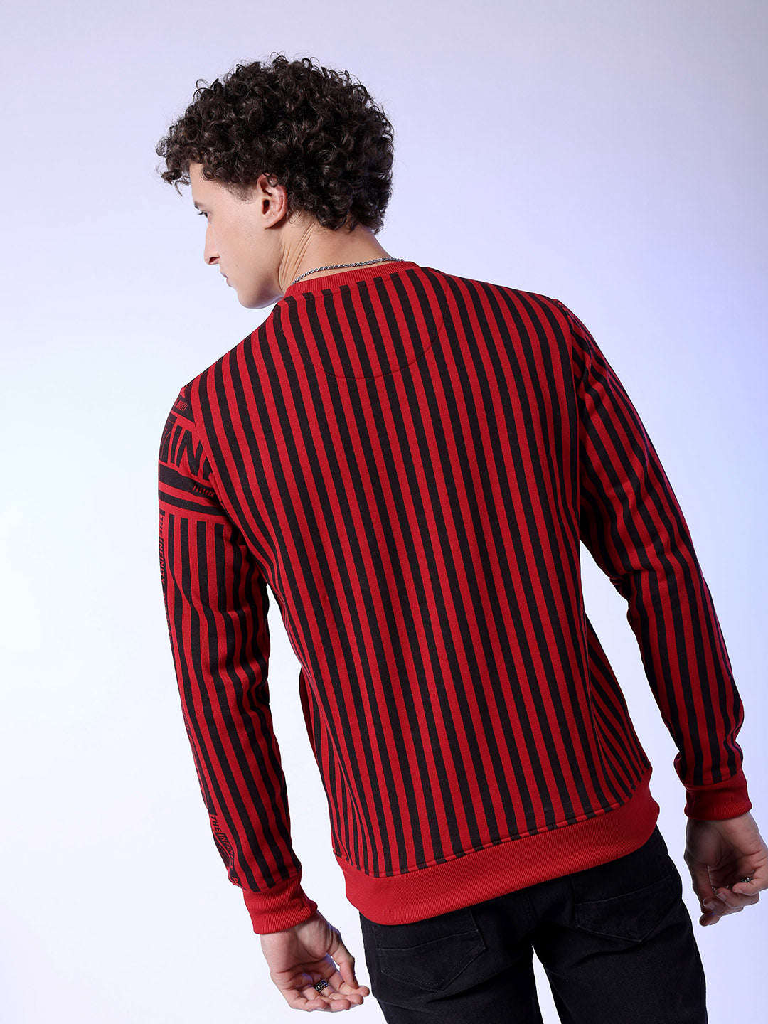 Shop Men's Striped Regular Fit Sweatshirt Online.