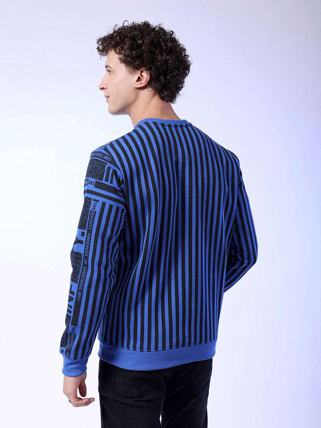 Shop Men's Striped Regular Fit Sweatshirt Online.