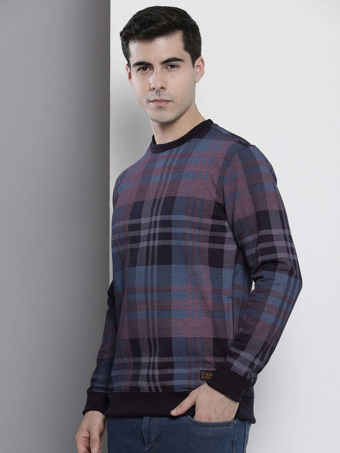 Shop Men's Checked Regular Fit Sweatshirt Online.