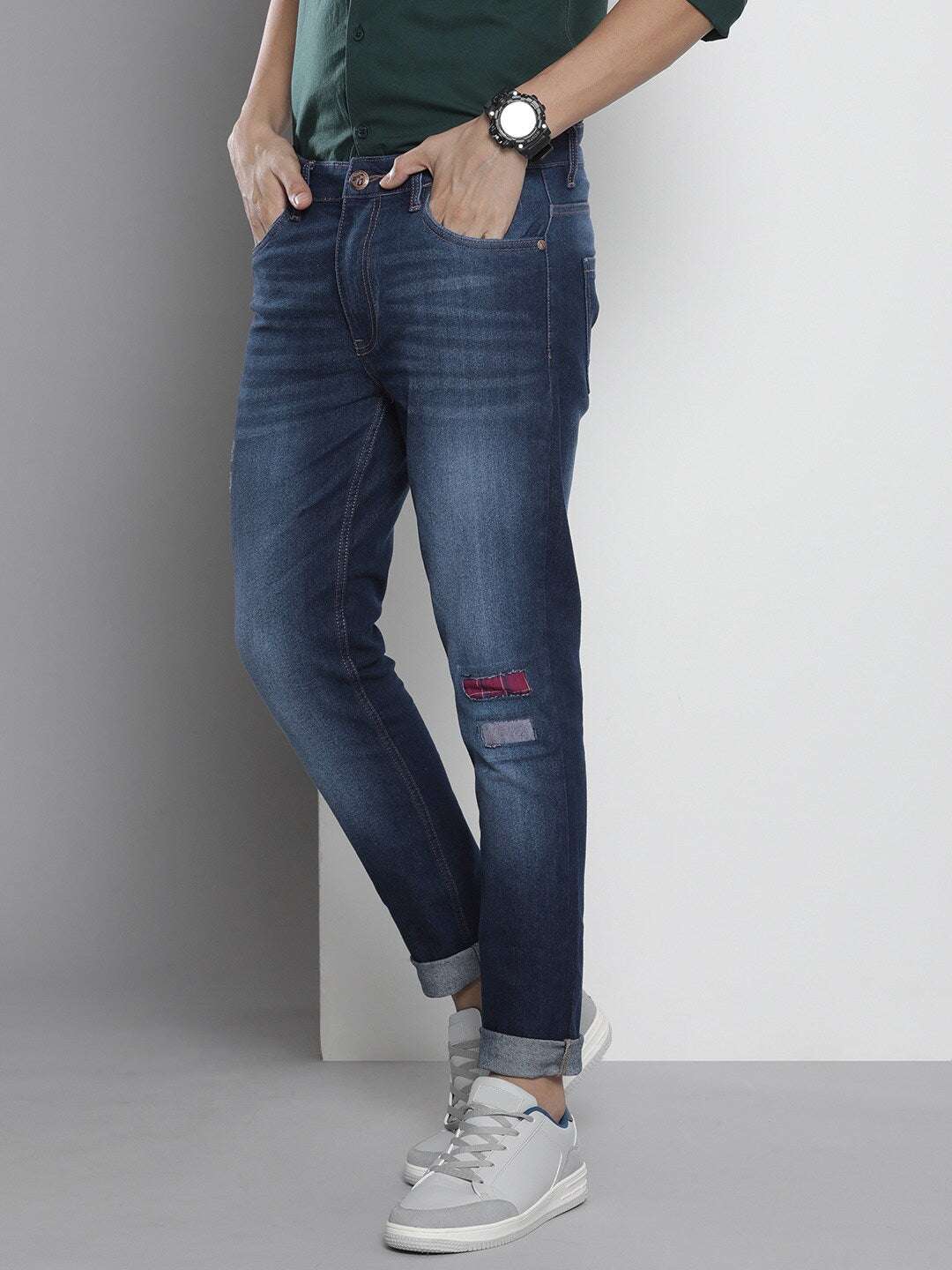 Shop Men Slim Fit Jeans Online.