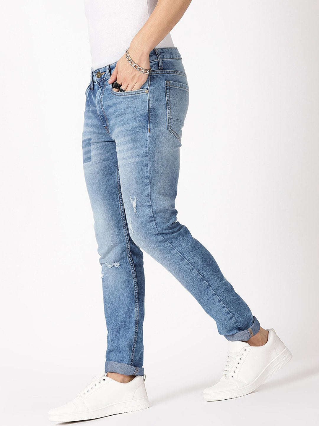 Shop Men Distressed Denim Jeans Online.